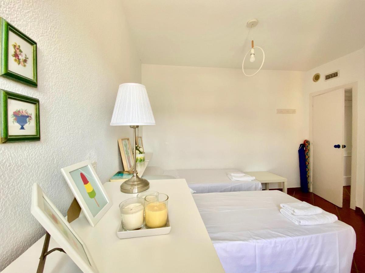 Genial Apartamento En 1A Linea De Playa Con Piscina Almuñécar Екстериор снимка