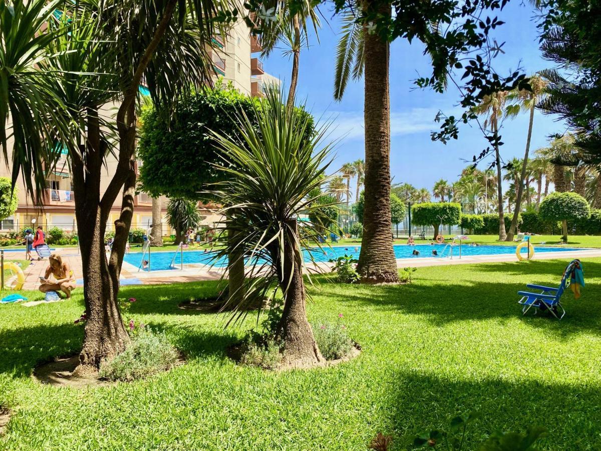 Genial Apartamento En 1A Linea De Playa Con Piscina Almuñécar Екстериор снимка